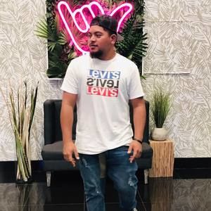 Meet your Posher, Ivory